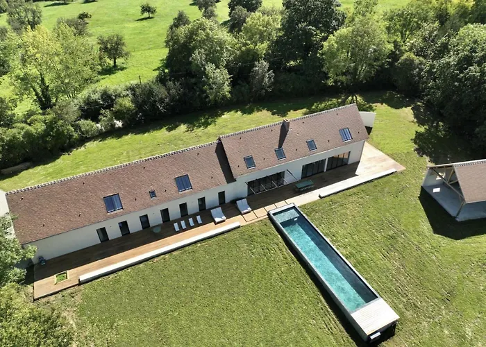 Villa Leonard